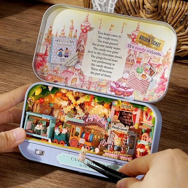 Box Theater Miniatyyri Nukkekoti Valmiiksi Valmistettu Pieni Tee-se-itse Nukkekotipaketti Huonekalukotelo lelut Lapsille Syntymäpäivälahjat-WELLNGS Q009