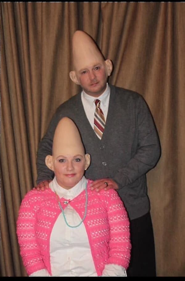 Egg Head Konisk Alien Hodeskallehette - WELLNGS