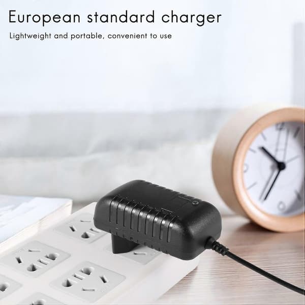 AC 100-240V til DC 9V 2A Adapter Konverter Strømforsyning Lader (EU Plugg)-WELLNGS