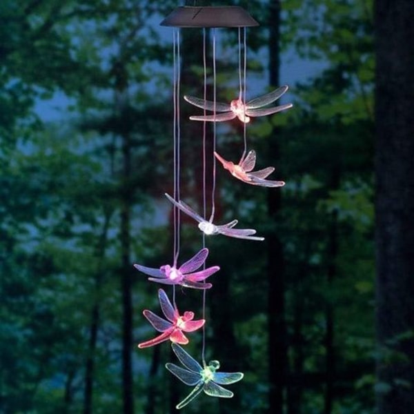 Aurinkotuuli Chime Dragonfly Mobile LED-valo Väriä vaihtava pihalle, puutarhaan,
