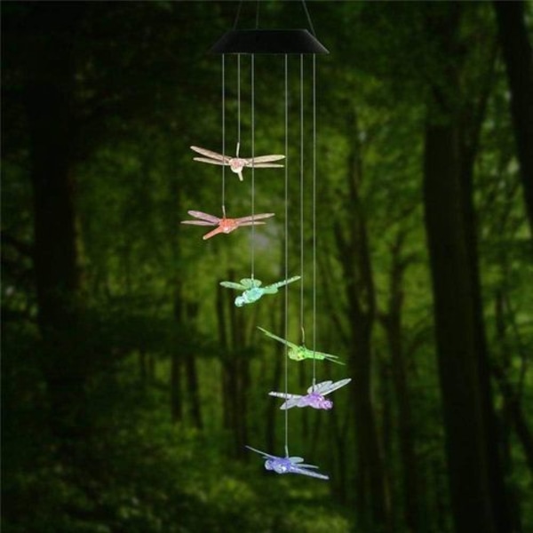 Aurinkotuuli Chime Dragonfly Mobile LED-valo Väriä vaihtava pihalle, puutarhaan,