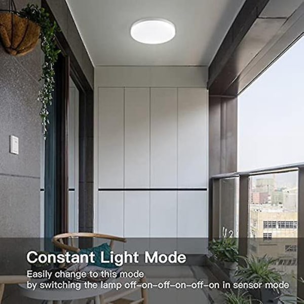 LED-taklampe med bevegelsessensor, kompatibel med