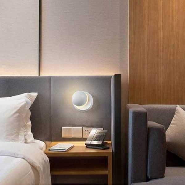 Seinään asennettava valaisin, 360 astetta kääntyvä moderni LED-valaisin valkoiseen