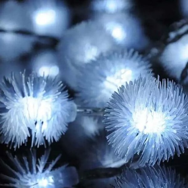 Batteridrevne snøballformede LED-lyskjeder, 30 hvite