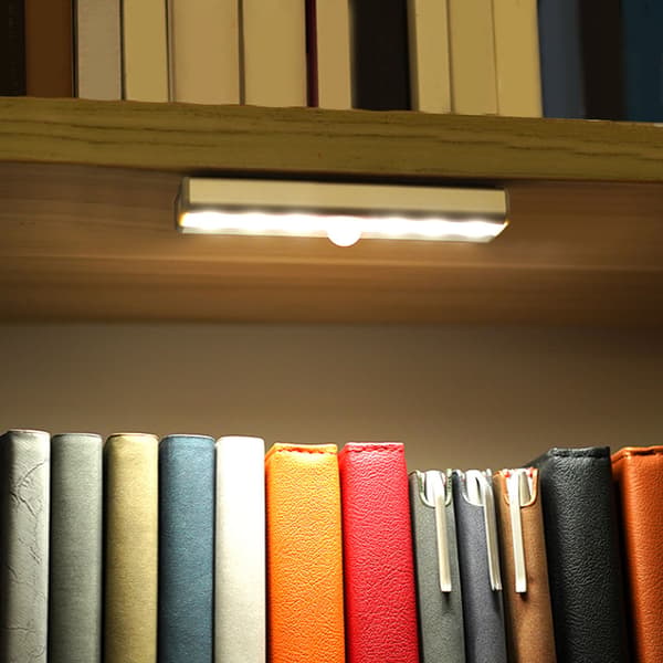 6 LED Infrared Human Body Induction Lamp Cabinet Wardrobe Motion Sensor Light Warm White