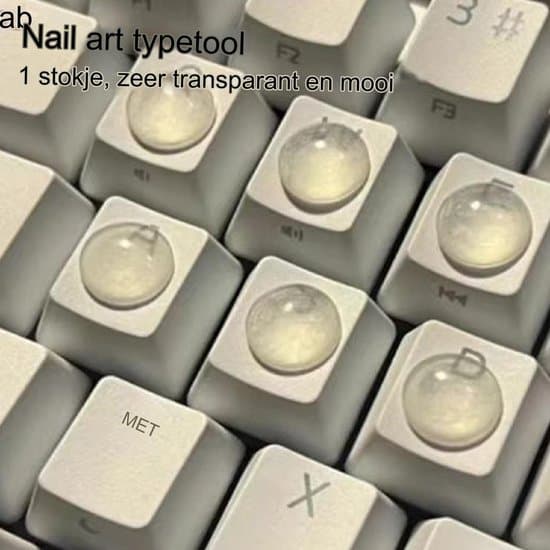 Keyboard Stickers - Typing Protection for Nails - Long Nail Protection - Silent Effect - 100 Pieces - Transparent