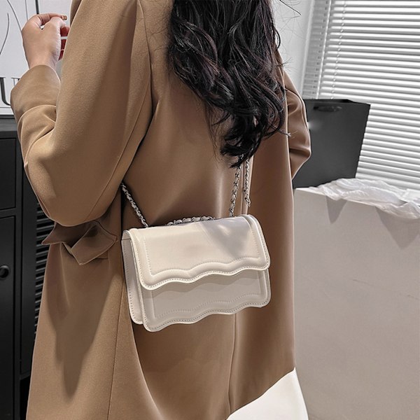 Yksi Olkapäälaukku Yksinkertainen Elegantti Elävä Väri Säädettävä Ketju Korean Olkapäälaukku Ulkoiluun Treffailuun Matkustamiseen Valkoinen Vapaa Koko