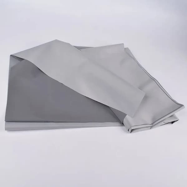 4K projektionsskærm, 80 tommer, 4:3 billedformat, højopløst billedkvalitet, foldbar, antirefleksmateriale, grå.