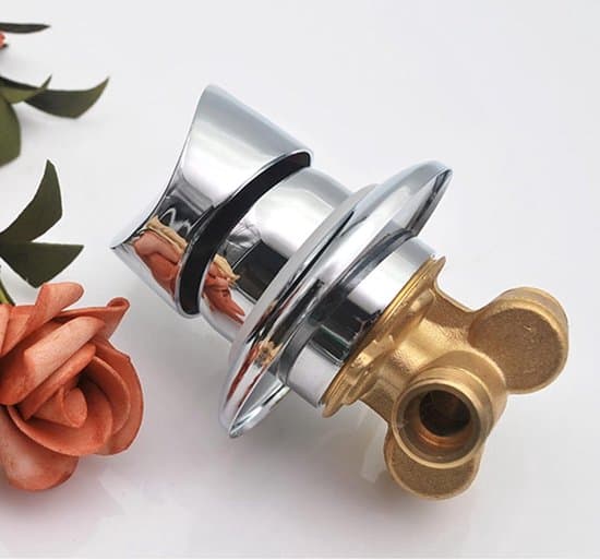 - Hot and Cold Water Shower Mixer - Mixer - Brass - Chrome Plated - Ceramic Valve Core - Single Handle - <130 mm