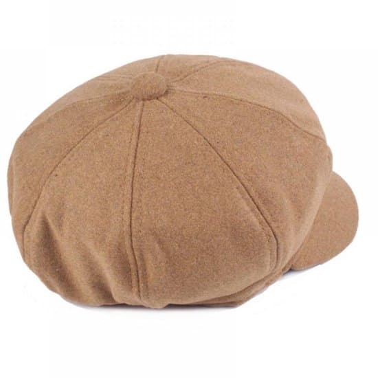 Damebasker - med brem - justerbar flat topp - ensfarget - Brun