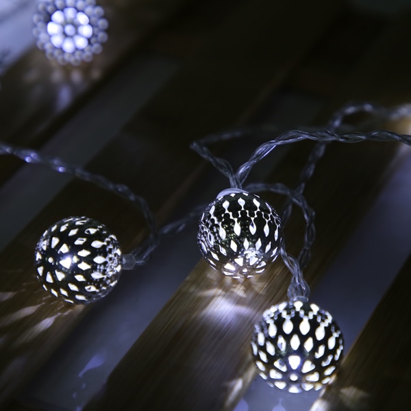 1,2 m 10 LED Kugle Fairy String Lys til Soveværelse Græslandskab Have Hjem Ferie Koldhvid