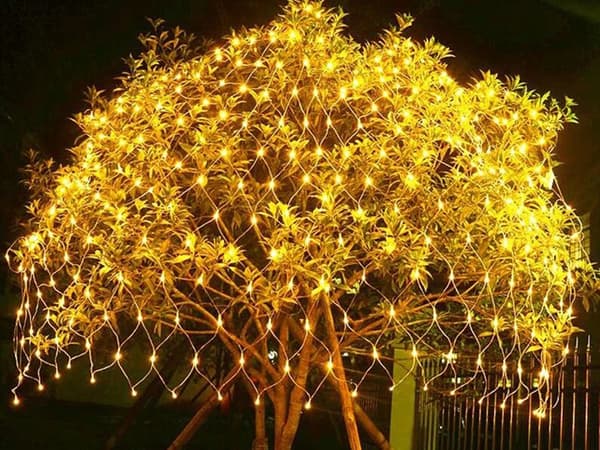 LED-ljusslinga i nät 100 LED – 2 × 1 m, varmvit, IP44