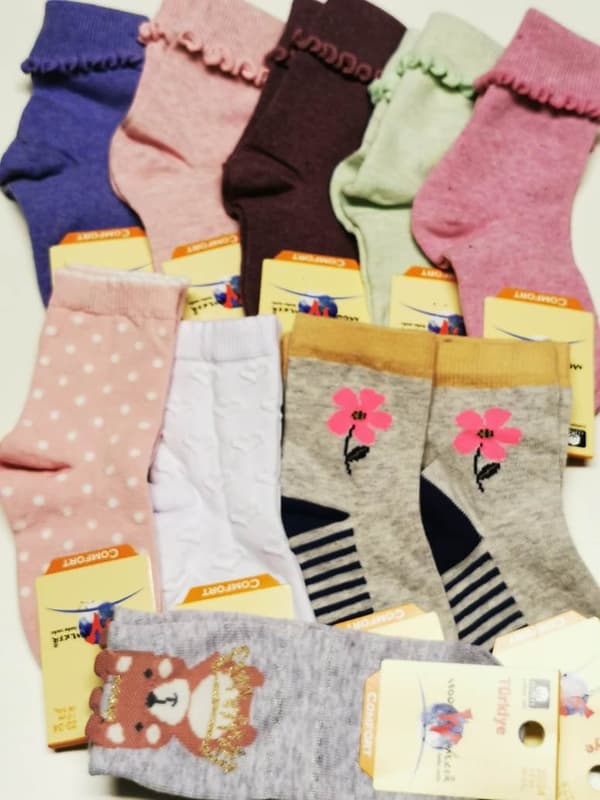 10 Par Barn strumpor -socks flerfärgad 1-2 år (22-24)