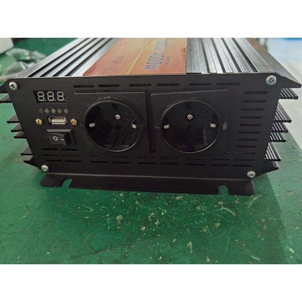 NOVA NV-M2000 power inverter 2000 W, modifierad Sinusvåg