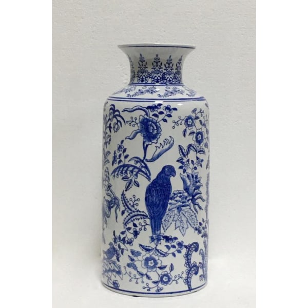 Large and sumptuous porcelain vase with hand-painted decor