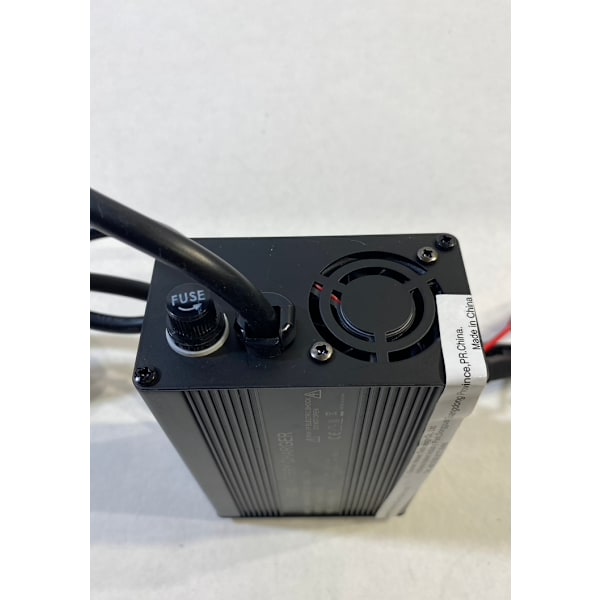 Batteriladdare F300 14,6V, 10 Ah avsedd för Litiumbatterier