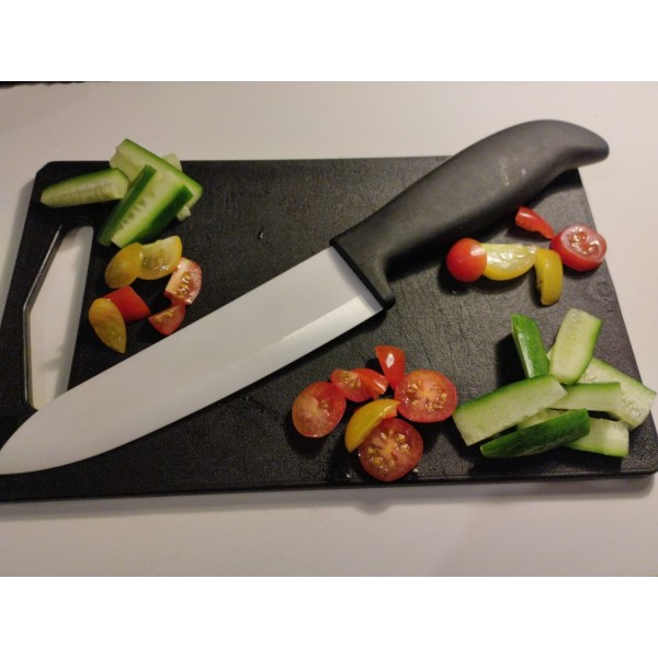 Køkken- og allroundkniv, ergonomisk håndtag og keramisk klinge