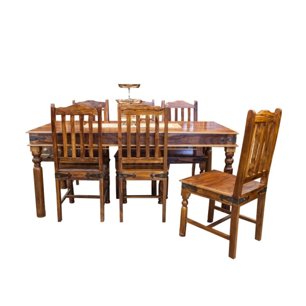 Handtillverkad matgrupp, bord och hela 6 stolar ingår