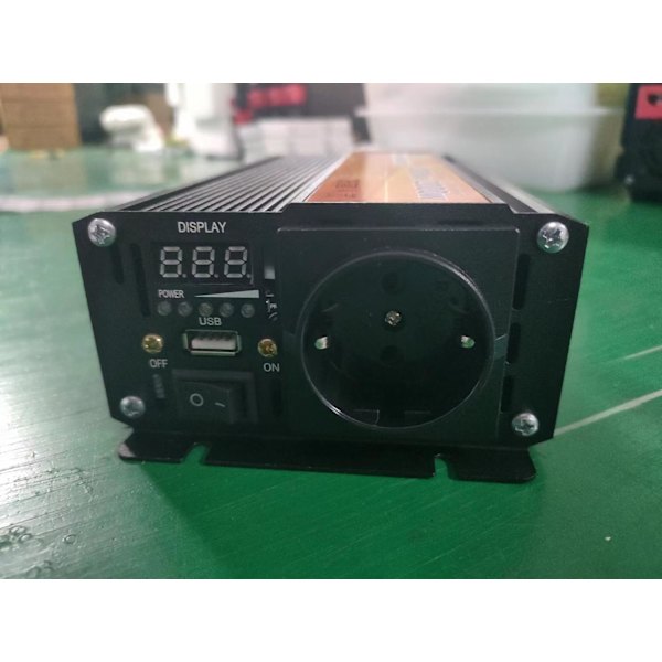 NOVA-muunnin NV-P300 12V - 230V 300W:n teholla, modifioitu siniaalto