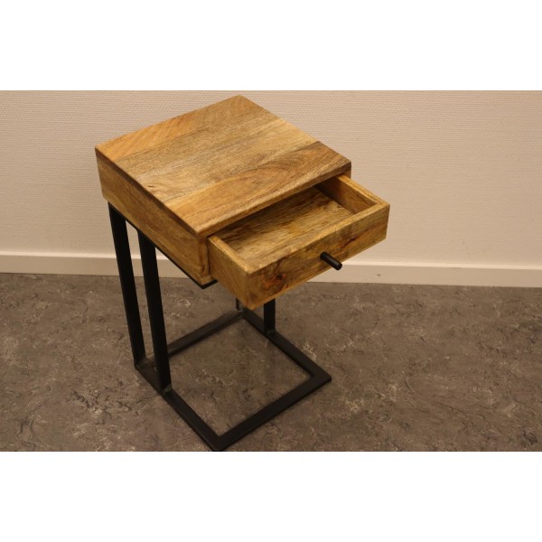 Elegant bed or side table