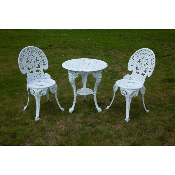 Klassisk støbejernsgruppe i hvidt bord + 2 stole