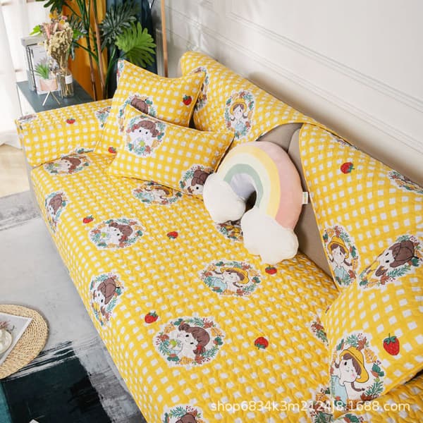 Liten, frisk sofapute