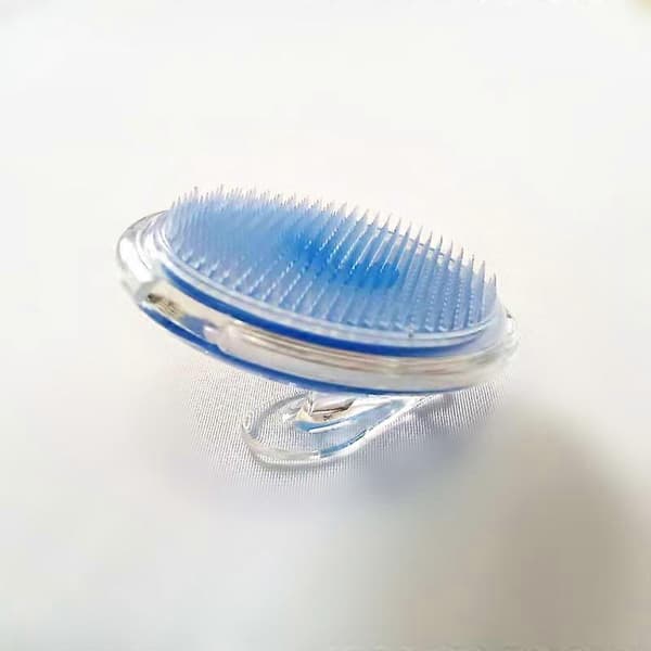 Kroppsbørste, kroppsskrubb børste, brukes til å bekjempe inngrodde hår og kviser etter barbering