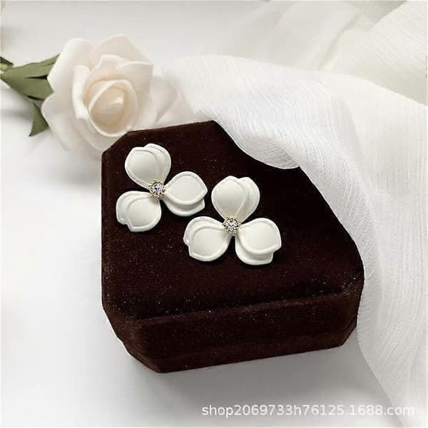 Hopeaneula Kukka Korvakorut Valkoinen