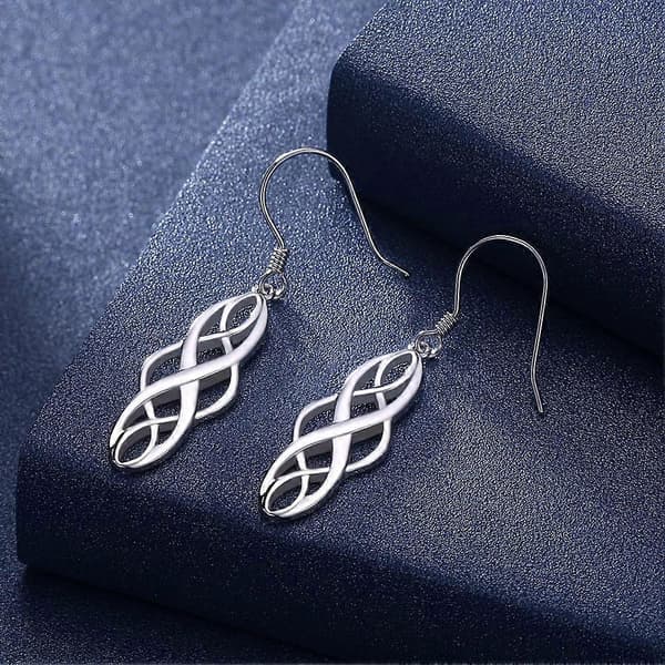 Collection Sterling Sølv Oksidert Keltisk Knute Dingle Øredobber