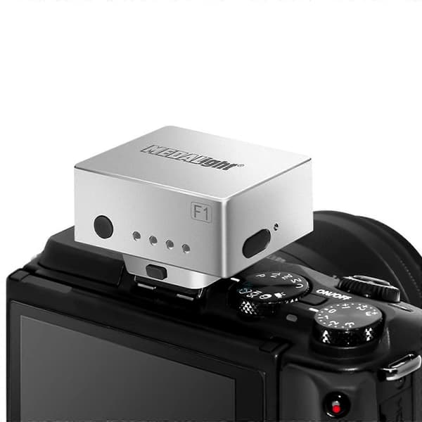 Mini Genopladelig Kamera Flash Lys Speedlite Til Ricoh GR3 /Canon/Sony (Sølv)