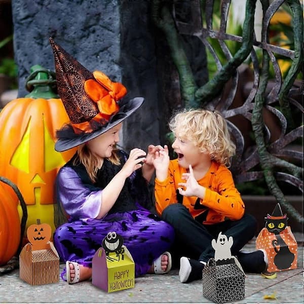 24 Halloween gaveæsker med hekse- og græskardesign til festlige godbidder