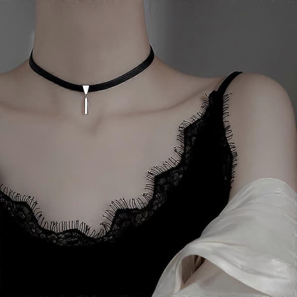 Sort læderchoker til kvinder, sort ins Cool Clavicle halskæde