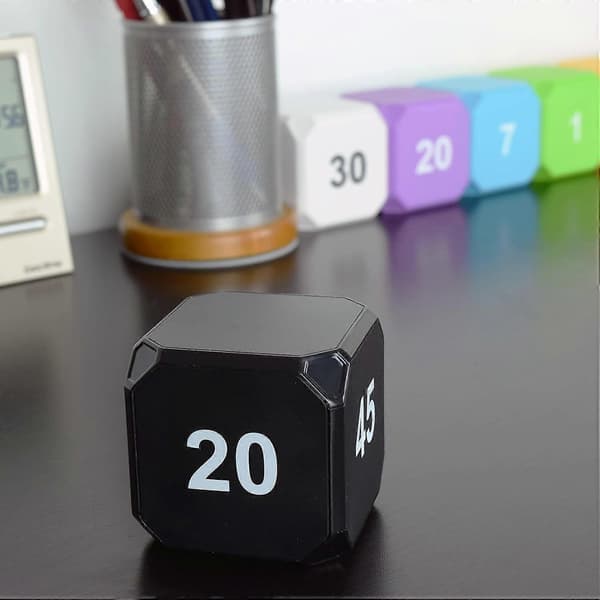 1 stk. Cube-timer Køkken Timer Tyngdekraftssensor Flip Meditation Timer Management Og Nedtælling 5-15-25-45 minutter, sort
