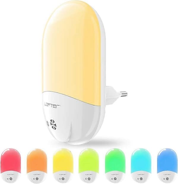 Børne LED Natlampe Elektrisk Stik Multifarvet Automatisk Plug-And-Play Natlampe med Lyssensor (1 Stk.) [Energiklasse A+++]