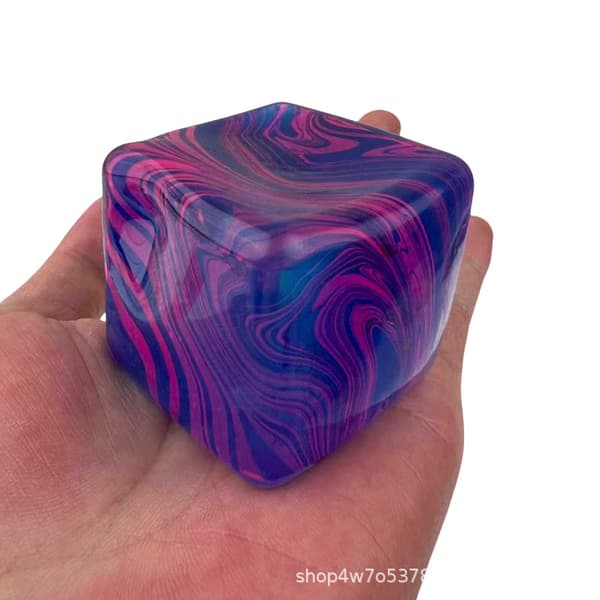 2026 nye 5,5 cm marmor hvirvel terning squishy stressbolde, bløde langsomt-stigende klemmelegetøj til angstlindring, sensorisk fidget legetøj til voksne og børn, stil 1