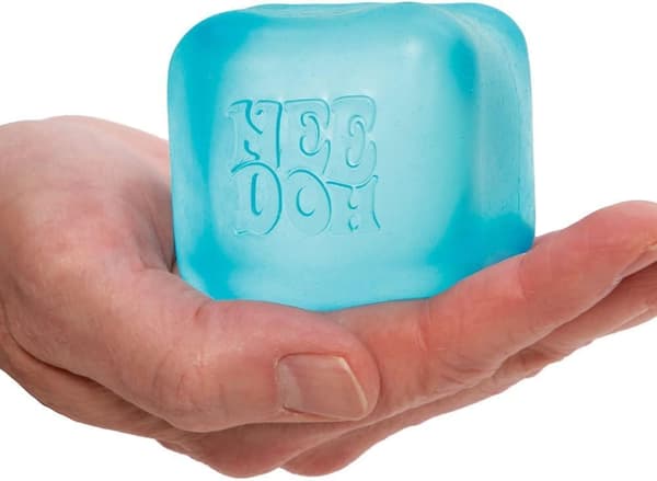 Schylling NeeDoh Nice Cube - Sensorisk klämleksak, Super Solid Squeeze - 2,25 tum (ca 5,7 cm) kub - (1 styck) Blue 1pcs