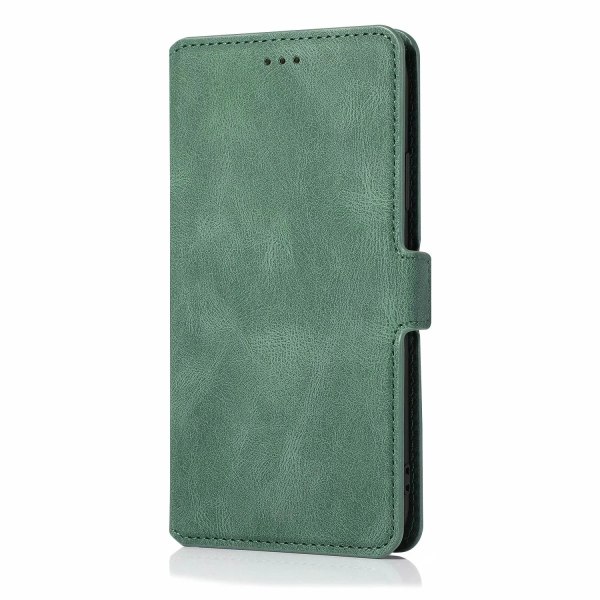 iPhone 15 Pro Max  Plånboksfodral i läder med flip-funktion (3-kortfack) Green