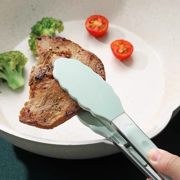Serveringstång i rostfritt stål med halkfritt silikongrepp för servering, matlagning (nordisk grön 9 tum)