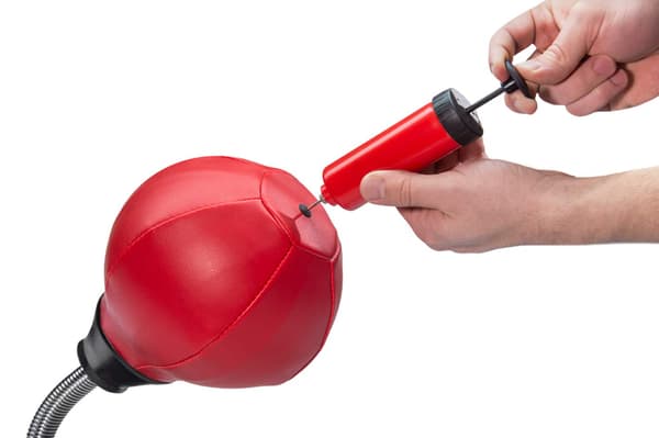 Skrivbordsboxningssäck, stresslindring, skrivbordsleksak, pump medföljer