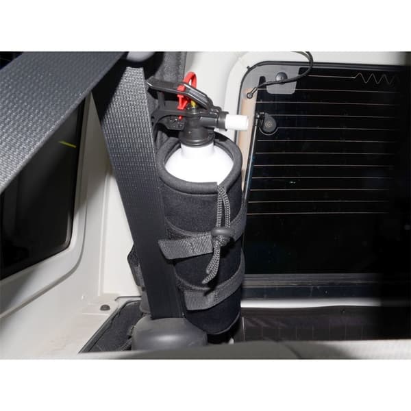 1 pakke brannslukkerholder, for montering av brannslukker. Offroad veltebøyle brannslukkerholder