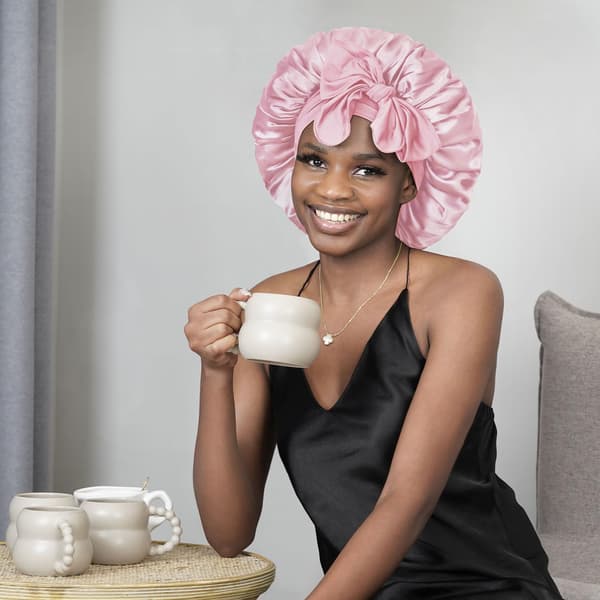 Silkehette for sove Satin Hårhette justerbar Hette Rosa Hette Sovehette for kvinner Jenter Natt hetter for