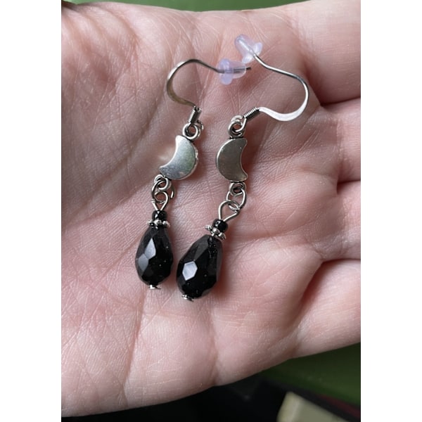 Earrings - Crescent Moon - Drop - Black Black