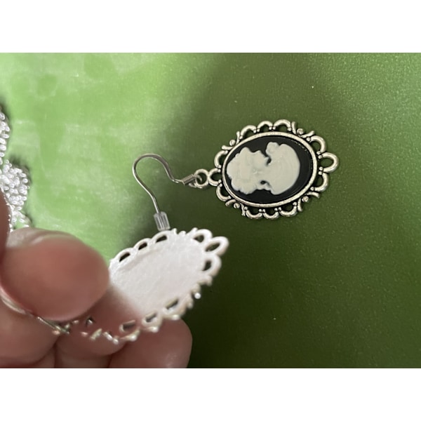Necklace - Earrings - Set - Camé - Black White