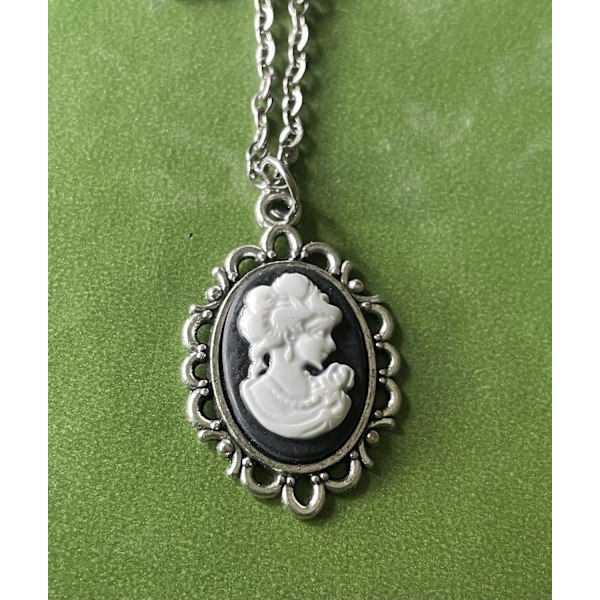Necklace - Earrings - Set - Camé - Black White