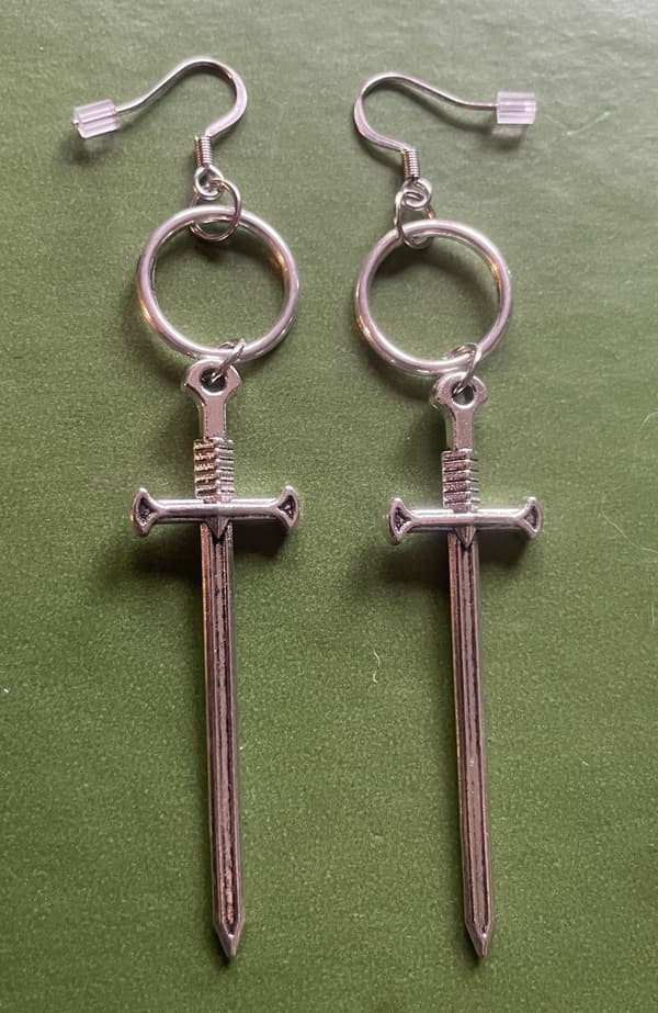 Örhängen Svärd Dagger O ring Sword Rostfri Krok Silver