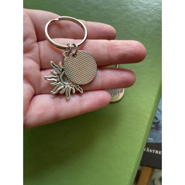Nyckelring Kompis/Partner No Matter WhereSol Måne Sun Moon Silver