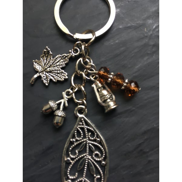 Nyckelring Löv Ekollon Kotte Höst Pine Cone Acorn Leaf Amber Gul