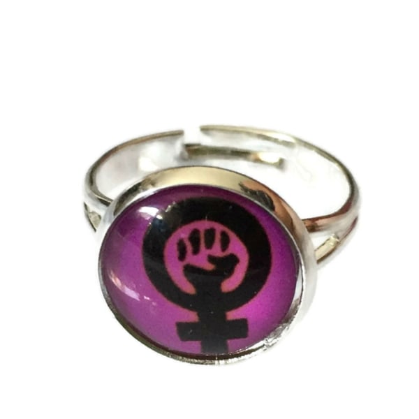 Ring - Kvinnesymbol - Venus - Lilla/Sort Purple