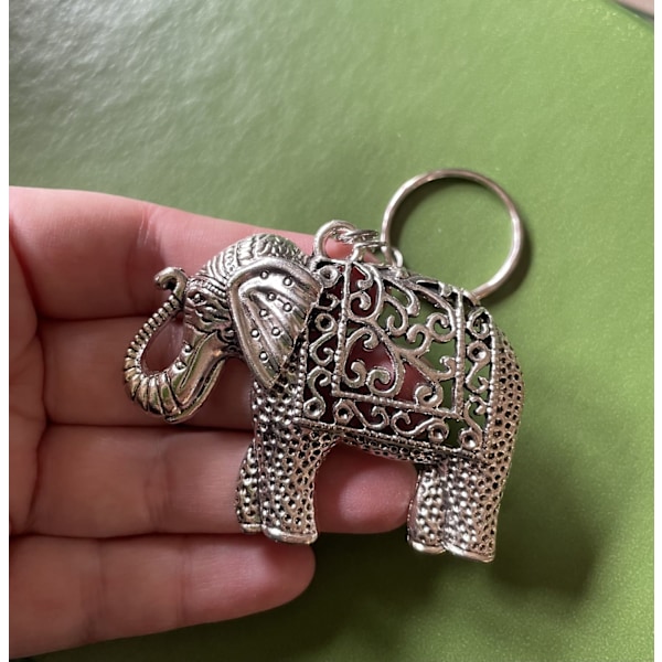 Nyckelring Elefant i antiksilver XL Silver
