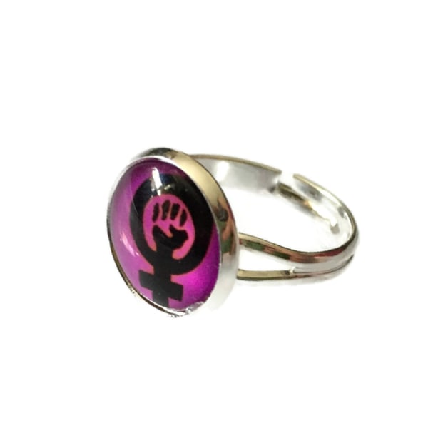 Ring Feminist Lila/Svart Feminism Kvinnosymbol Venus Lila